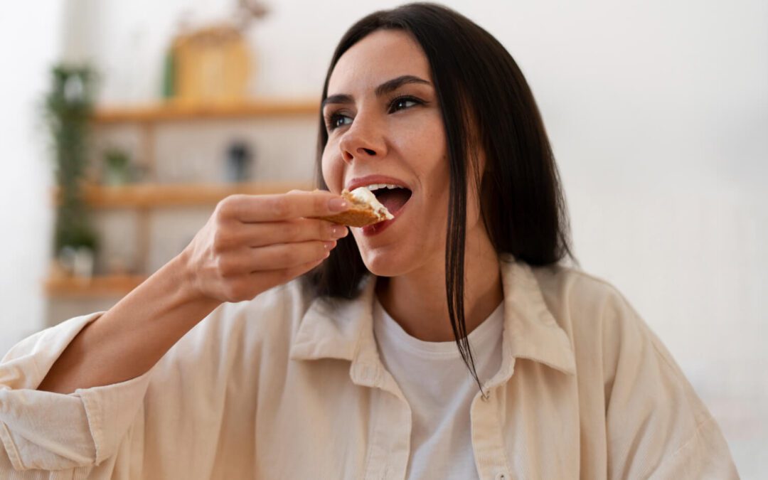 Can You Eat with Invisalign?
